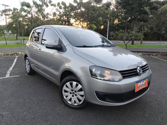 VOLKSWAGEN FOX 1.0 MI 8V FLEX 4P MANUAL VOLKSWAGEN FOX 1.0 MI 8V FLEX 4P MANUAL
